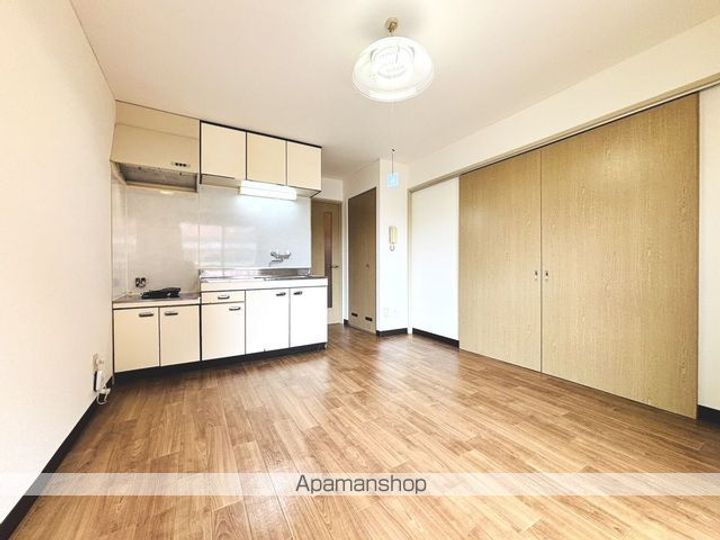 メゾン・ド・Kの居間