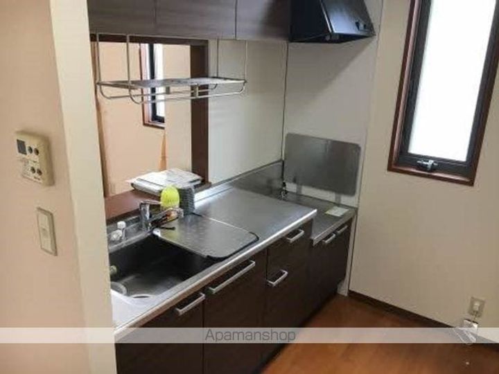 バリュージュ田中ⅡB102のキッチン