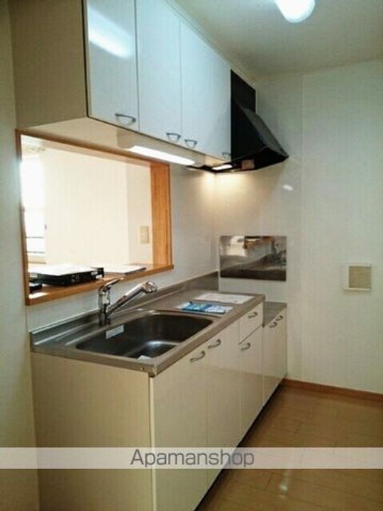 福井県坂井市三国町錦2丁目の賃貸アパートのキッチン