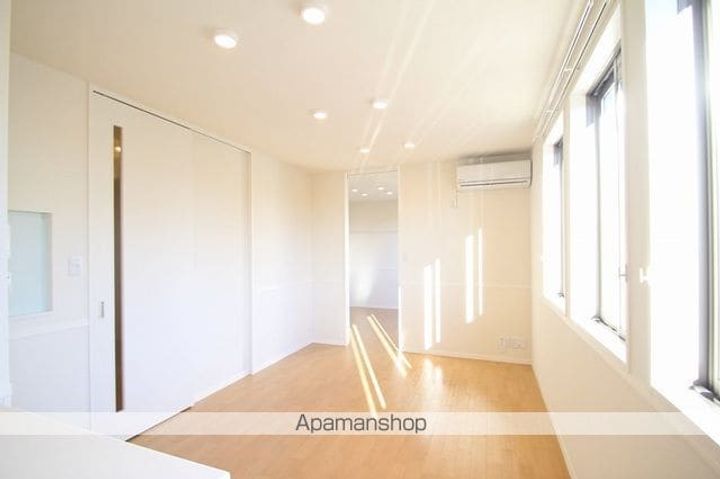 MERRY ISLAND Ⅳ202の内装