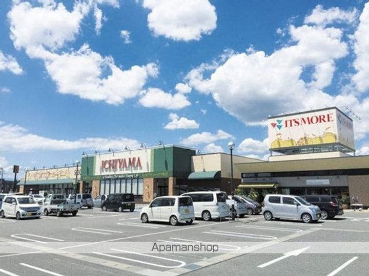 山梨県笛吹市石和町井戸の賃貸アパートの周辺