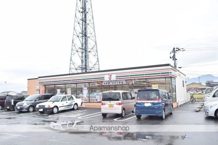 リブエールカーサの周辺