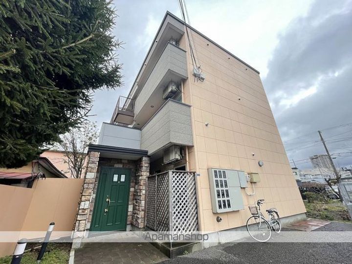 ラカーサ(LA・CASA)の外観