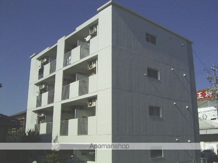 シャトー新樹4Cの外観
