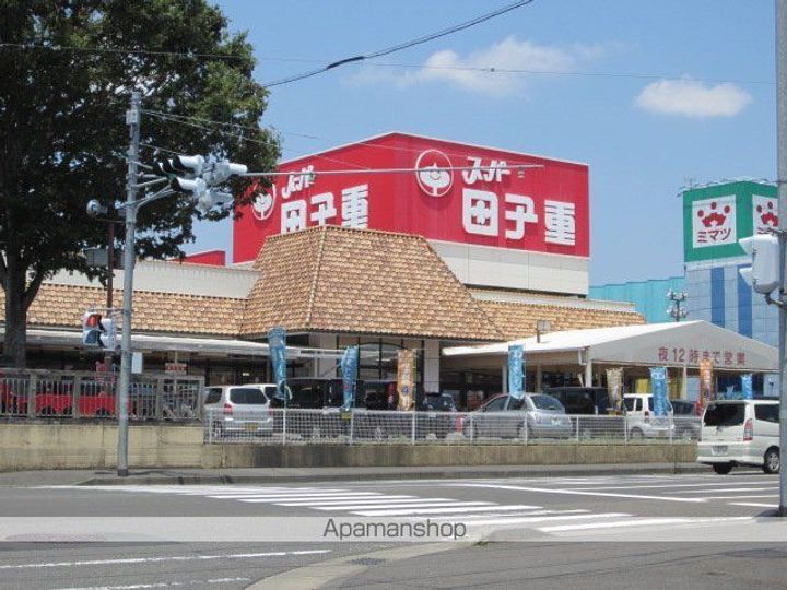 レジデンスヤマサIの周辺