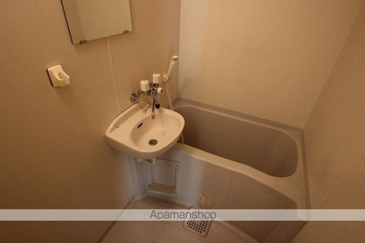 キャビン・6102の風呂