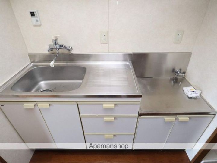 ベルグランデ川名のキッチン