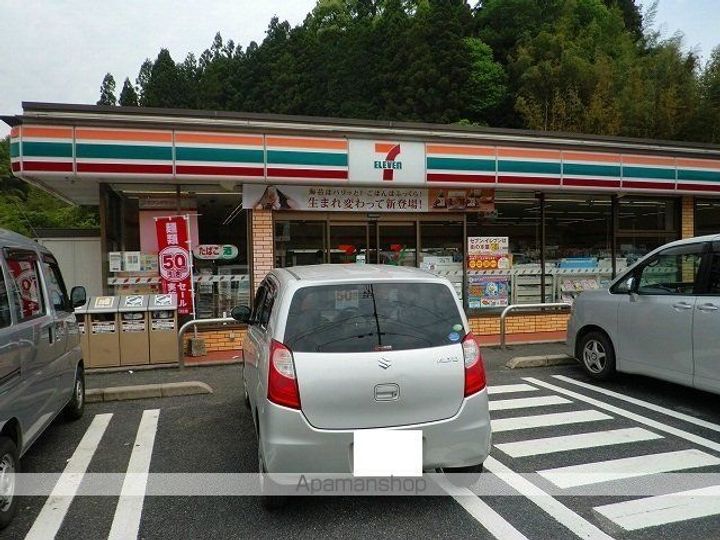 カーサ・アバンツァートⅠの周辺