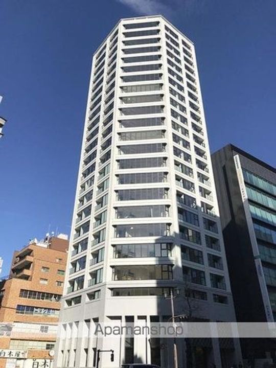 THE千代田麹町TOWERの外観