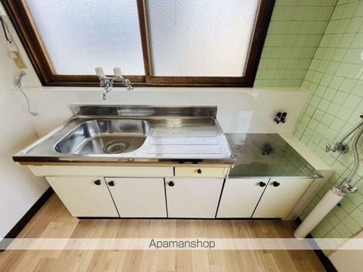 サンシャイン富岡Ⅰ(サンシャイントミオカワン)3のキッチン