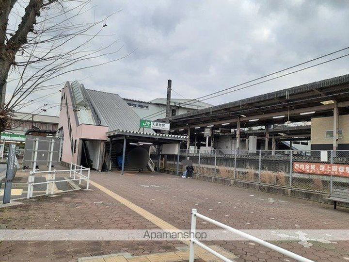 トエムフェルトBの周辺