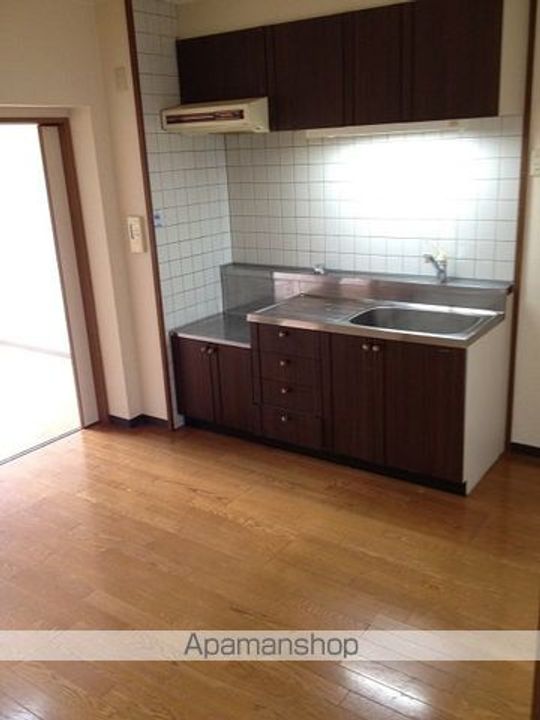 大阪府阪南市和泉鳥取の賃貸マンションの内装