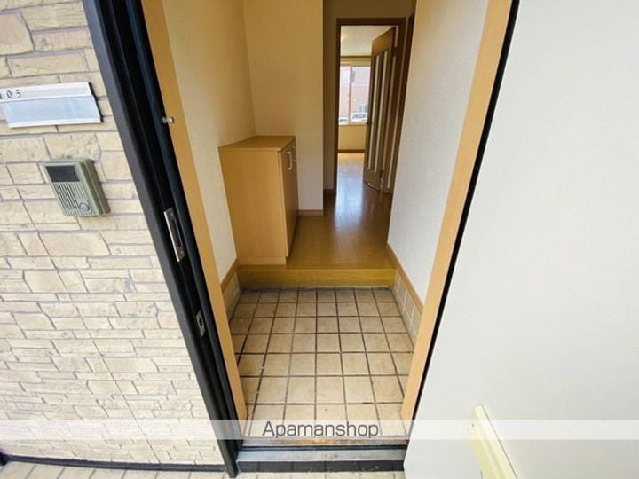 コンフォート日吉の玄関