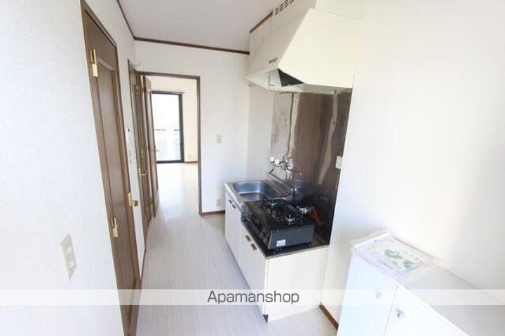 メゾネットKAWANABEのキッチン