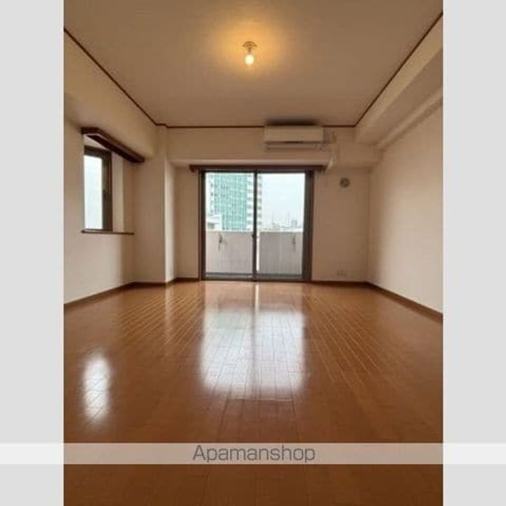 フェルテ髙波の居間