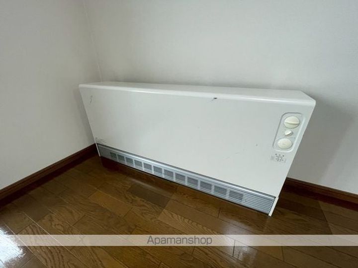 NCウイング5606の内装