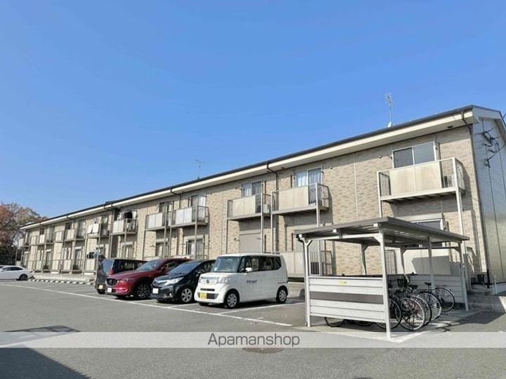 滋賀県東近江市大森町の賃貸アパートの外観