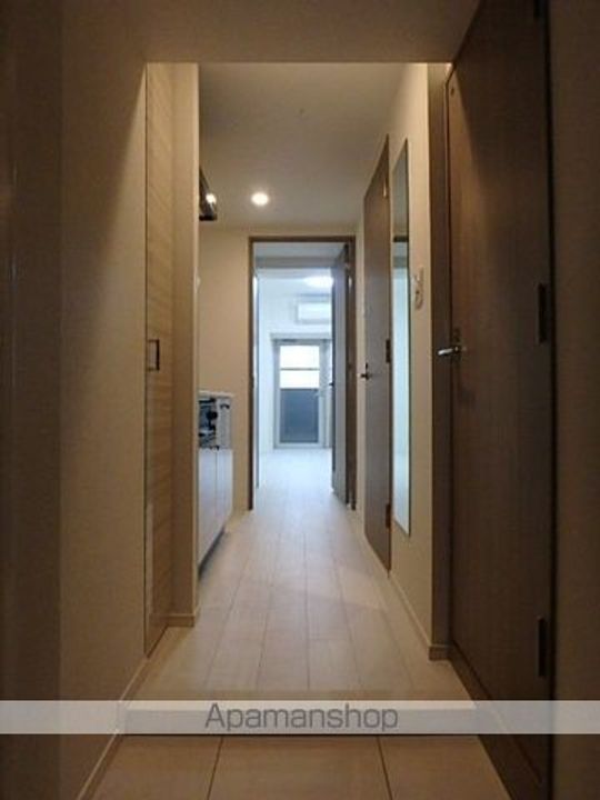 ガーラ・リバーサイド横濱南2F-12の玄関