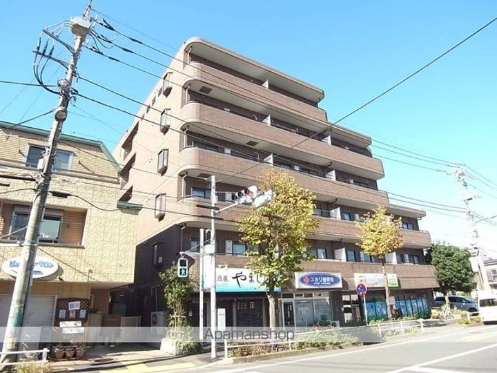 フラワーマンションコヤタⅡの外観