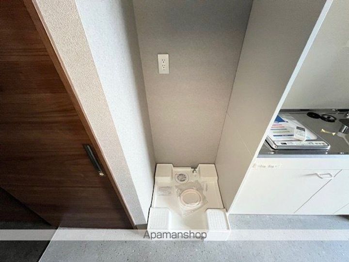 滋賀県大津市雄琴北2丁目の賃貸アパートの内装