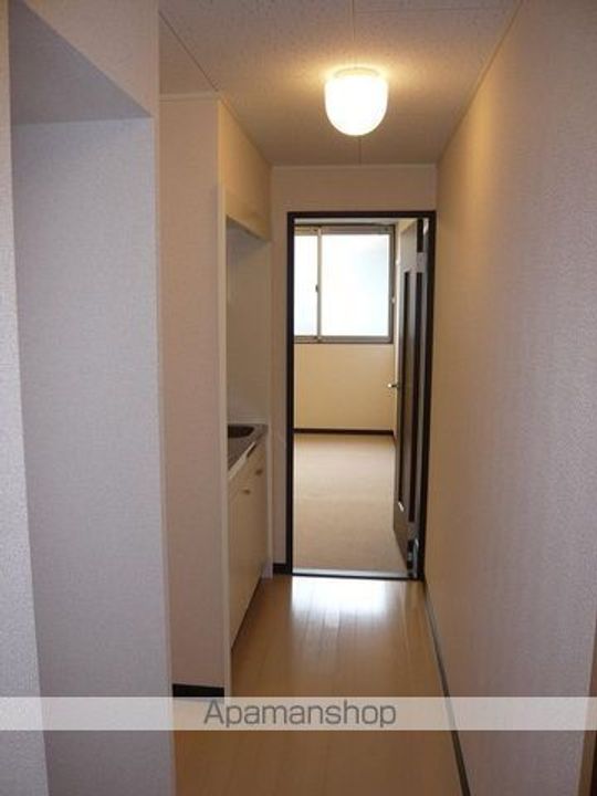 レオネクストプランドール リヴ102の玄関