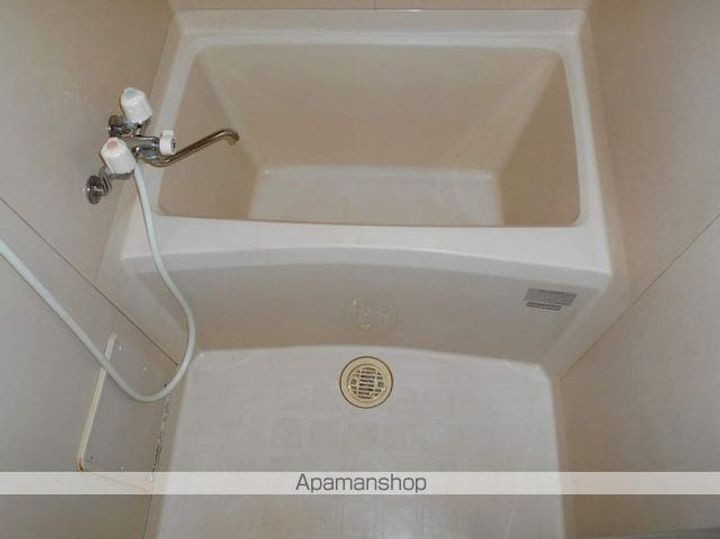 イズミ82602の風呂