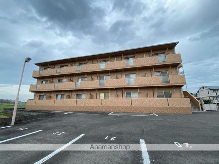 サクシードU.101の外観