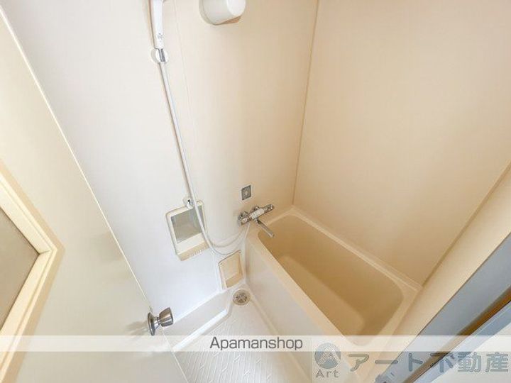 愛媛県松山市鷹子町の賃貸マンションの風呂