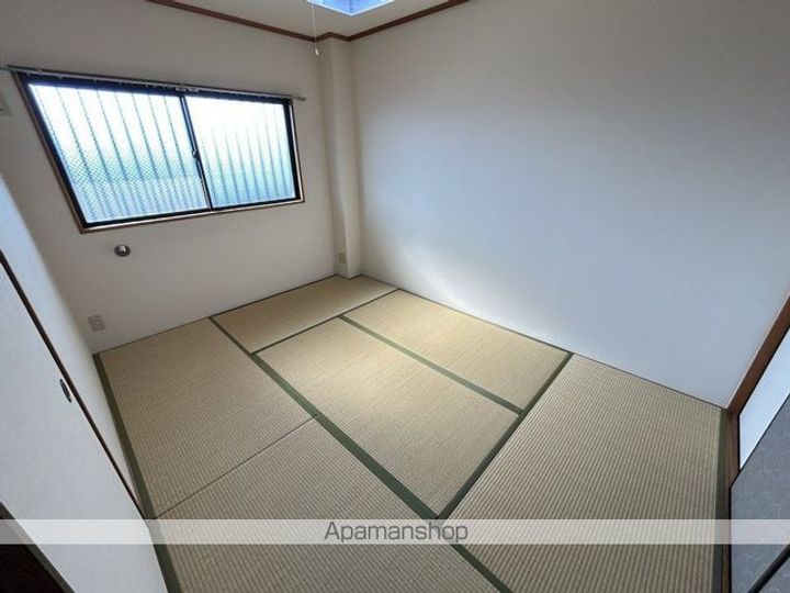 滋賀県大津市大江7丁目の賃貸マンションの内装