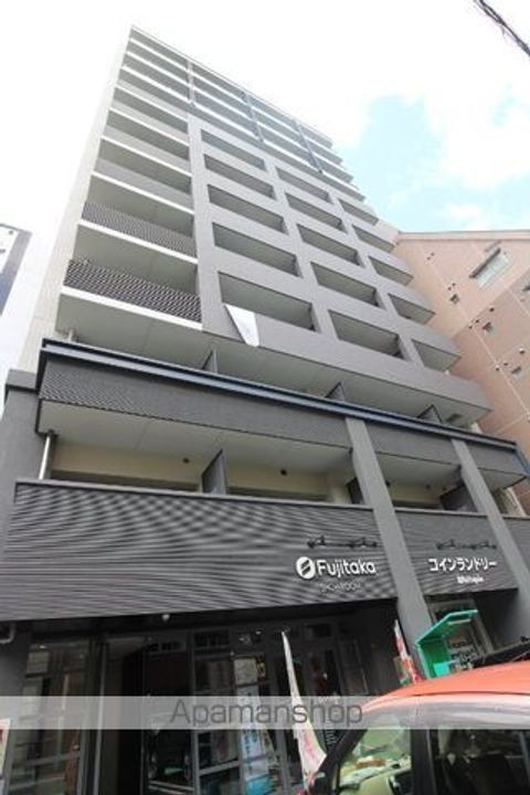 サンクス博多駅南の外観