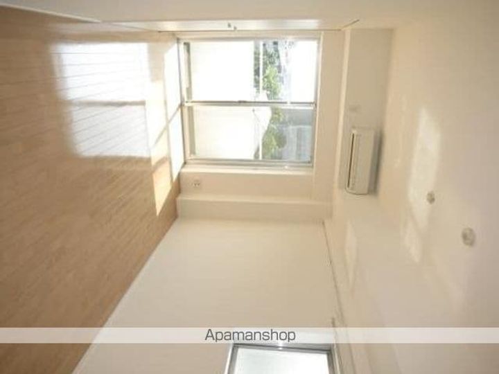 ミテッツァ矢向の居間