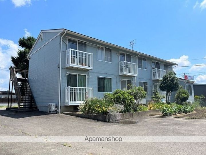 メゾングレース202の外観