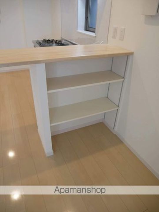 大阪府堺市堺区甲斐町西3丁の賃貸アパートの内装