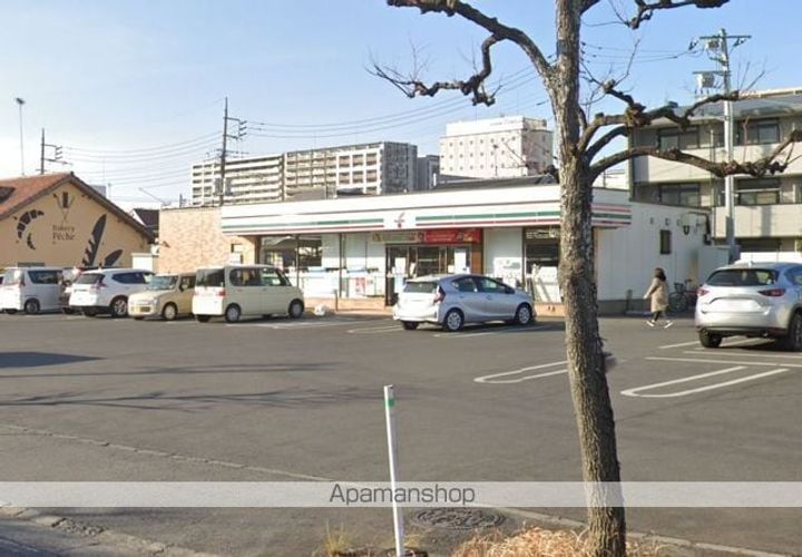 レオパレスウォーターレイの周辺