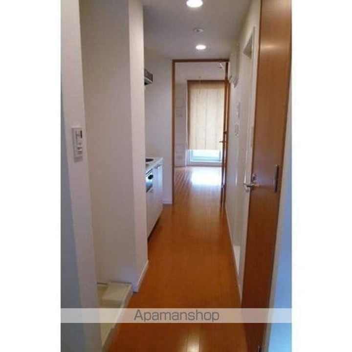 プライマル森下(旧フィットエル森下)の玄関