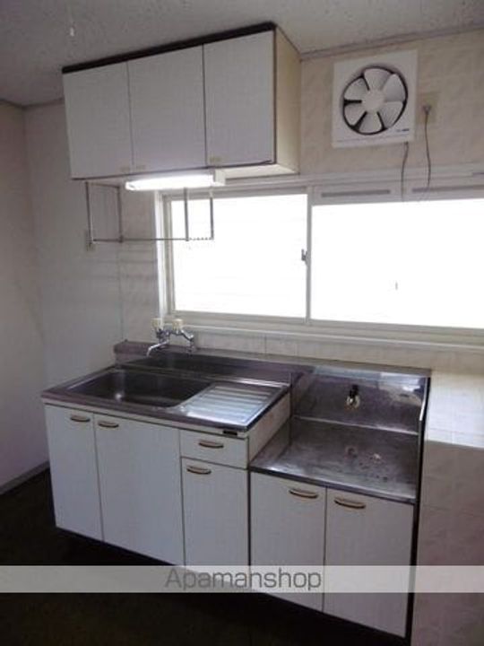 STハイツ遠見塚のキッチン