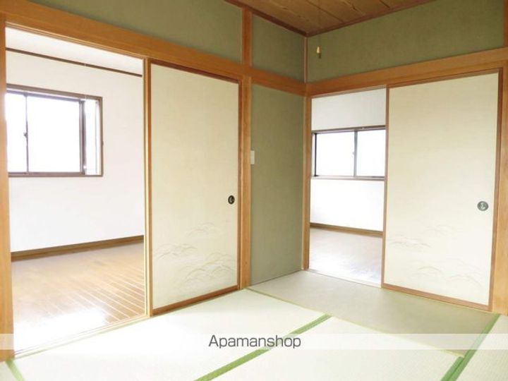 エランドールの内装