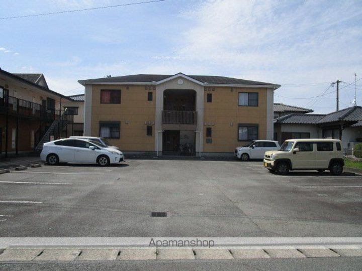 ハミングハイツの外観