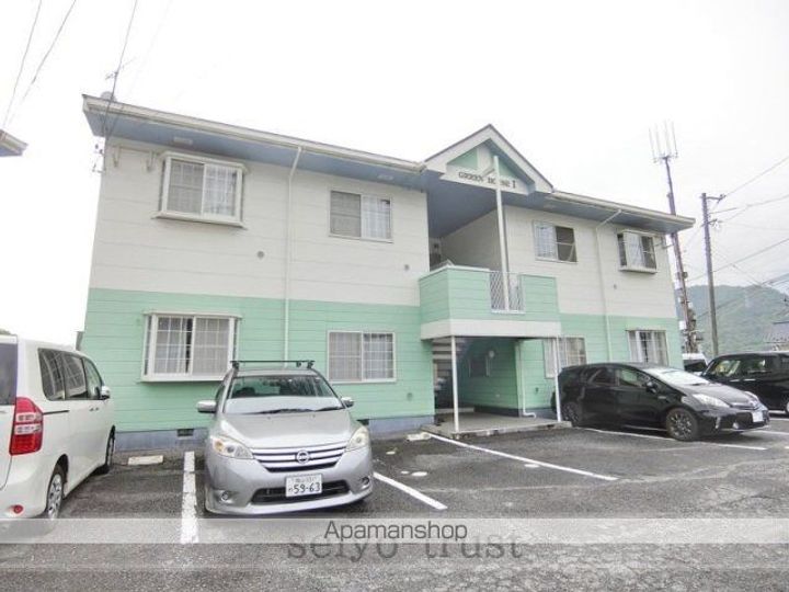 グリーンハウス2の外観