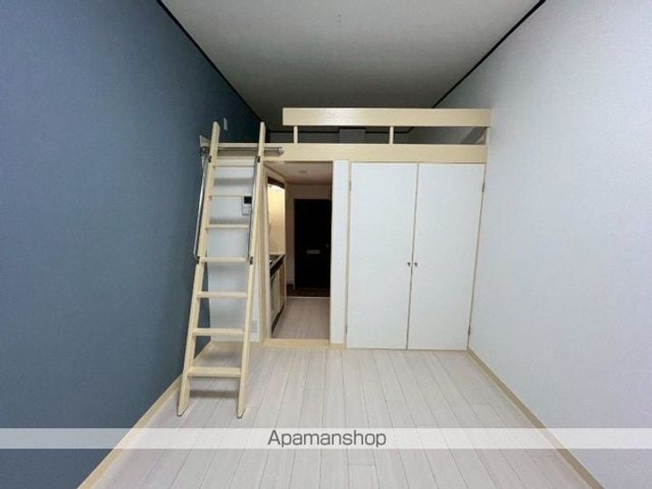 クロノス仙川の居間