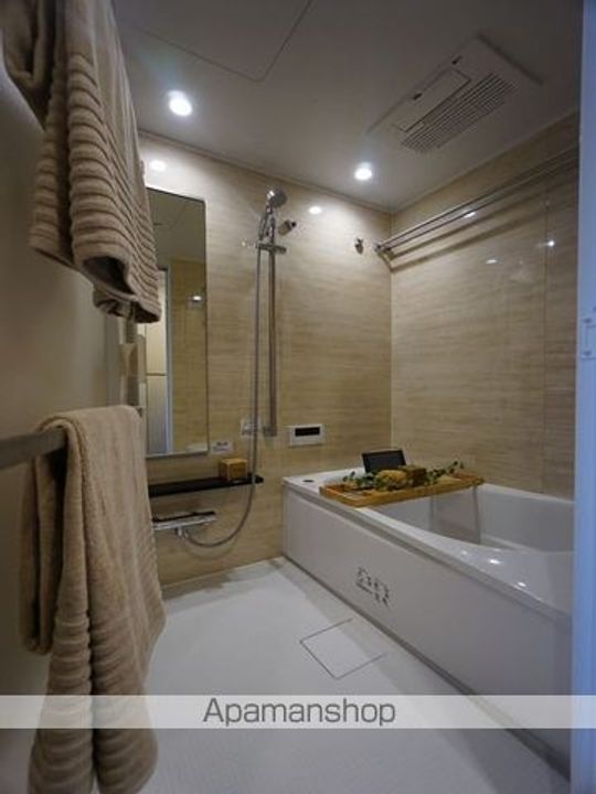 ローレルアイ名駅東の風呂