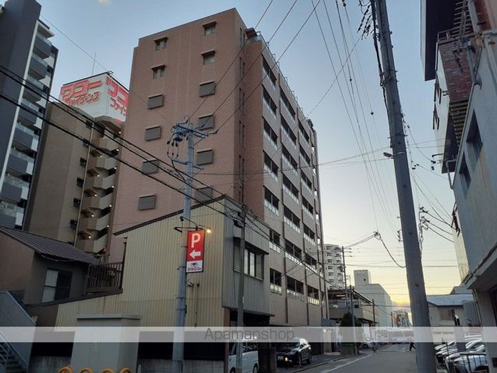 愛知県名古屋市北区黒川本通2丁目の賃貸マンションの外観