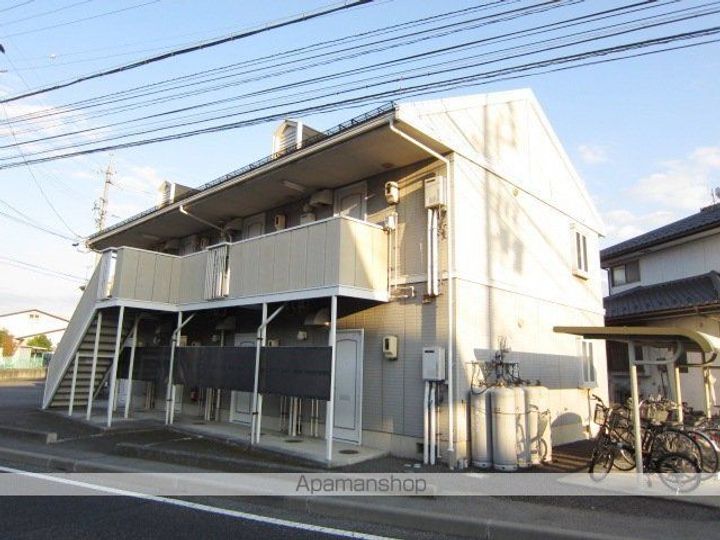 ベルメゾン安茂里の外観