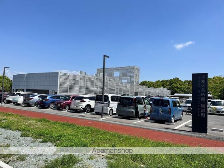 ドリーミーヒルズ長谷川の周辺