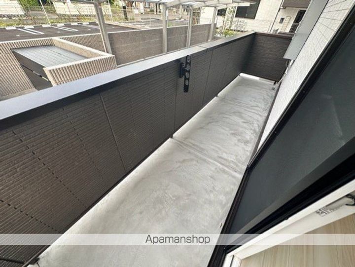 シャルールのその他画像