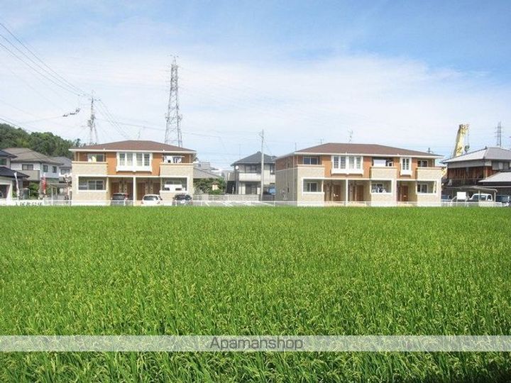 愛媛県新居浜市横水町の賃貸アパートの外観