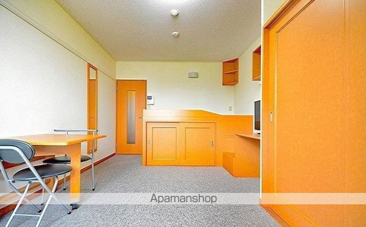 レオパレスいずみ204の居間