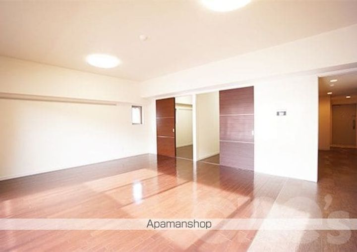 CASA川名山の内装