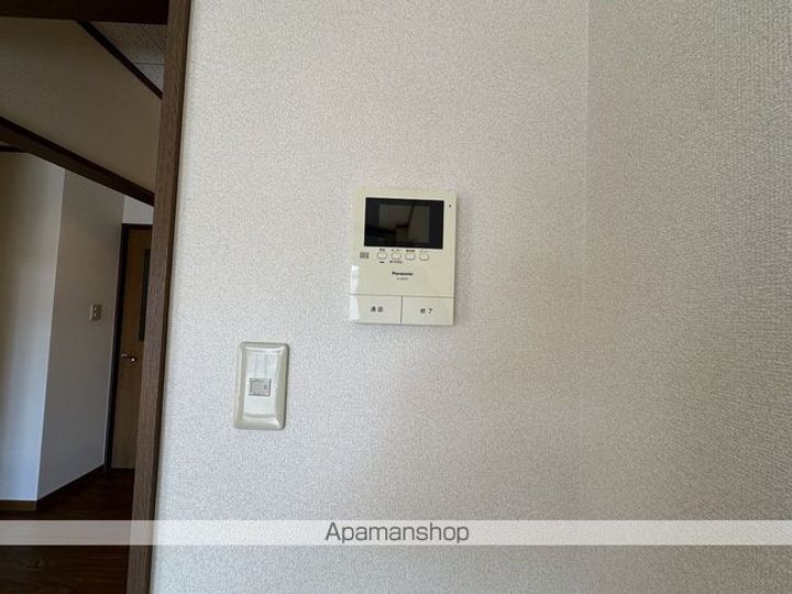 愛知県半田市出口町1丁目の賃貸マンションの内装