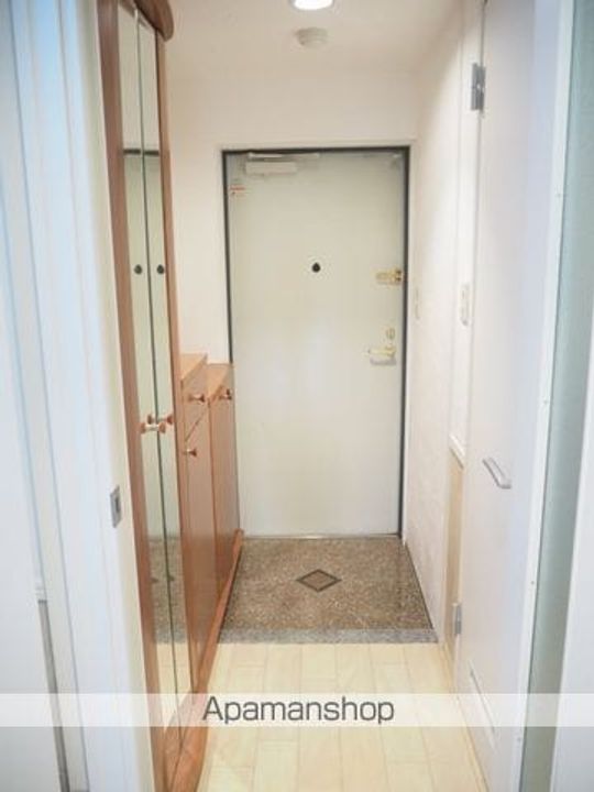 キュオン106の玄関